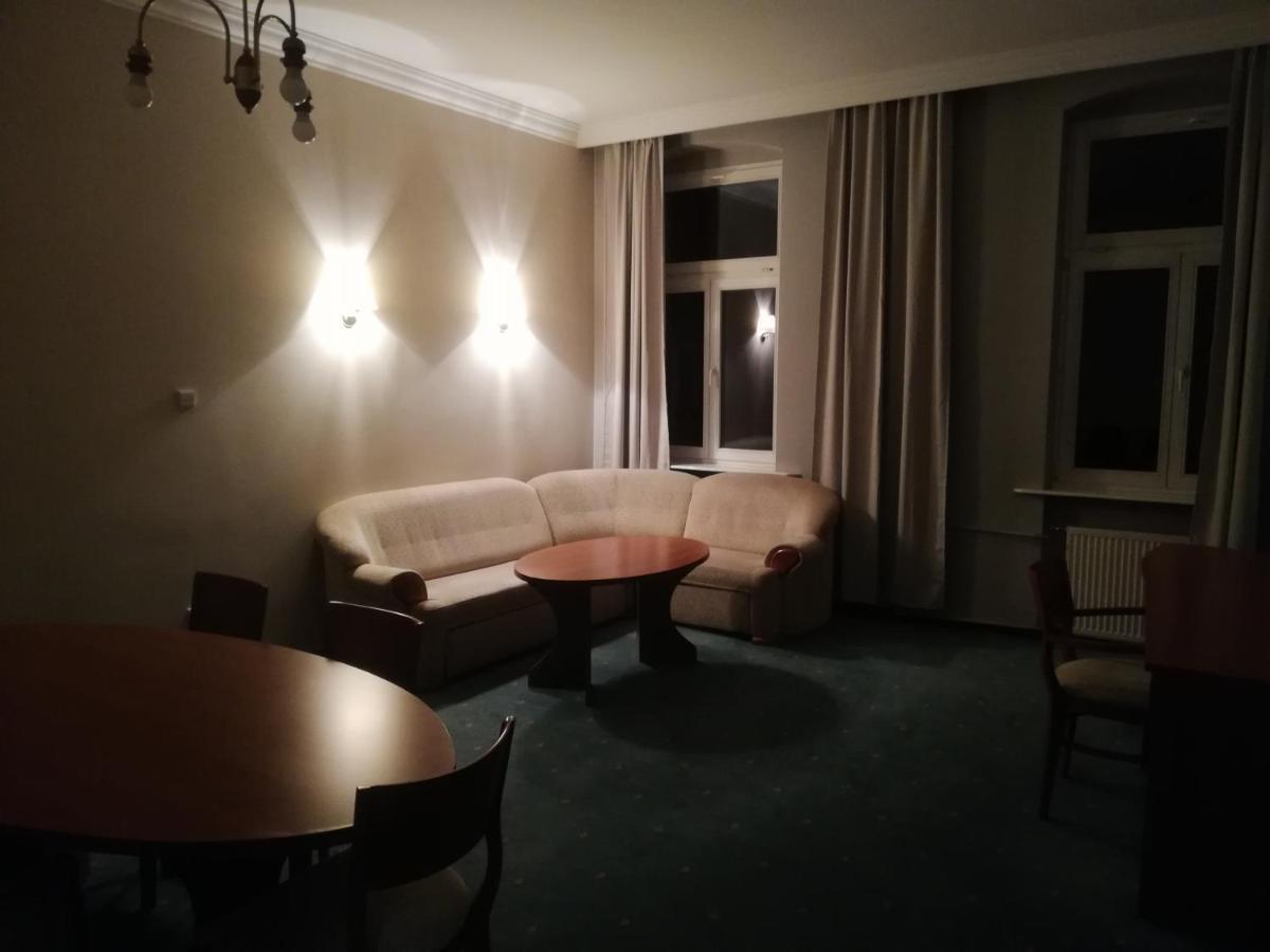 Hostel Ratuszowy بيدغوستيا المظهر الخارجي الصورة